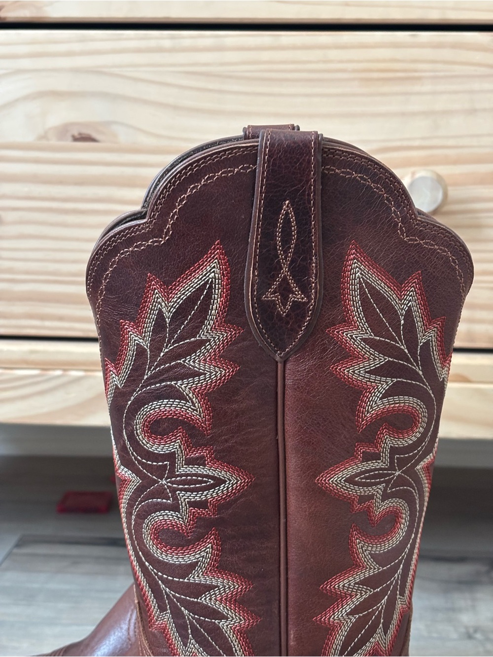 Ariat women’s cowgirl boots - Picture 6 of 13